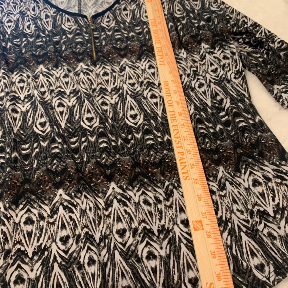 Artsy Glamour Top by Cato. Black/Ivory, Silky Pull-Over with 1/4 Zip.Relaxed Fit - Picture 8 of 11